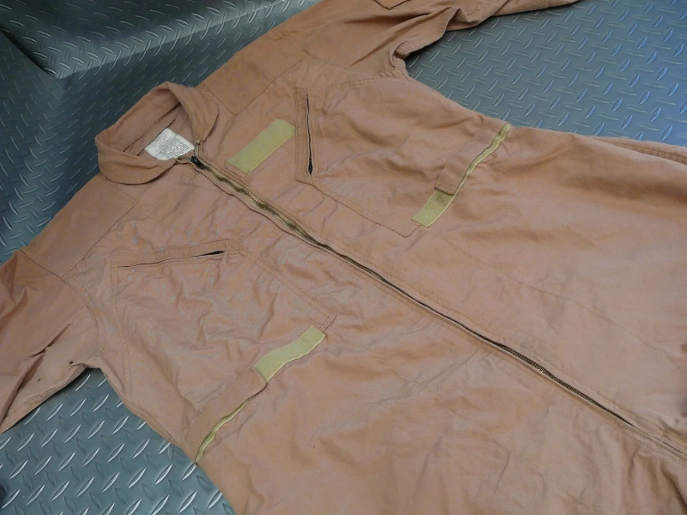 ミリタリーショップ 南国百貨店.COM|沖縄 CWU-27/P フライトスーツ 46R TAN 中古良品 [Z J-40 記録写真8
