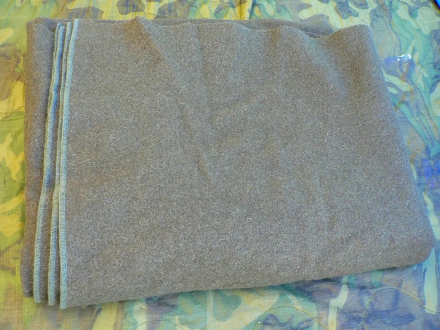 ミリタリーショップ 南国百貨店.COM|沖縄 US毛布 WOOL DLA100-91 [A-340] - US毛布おなじ 記録写真7