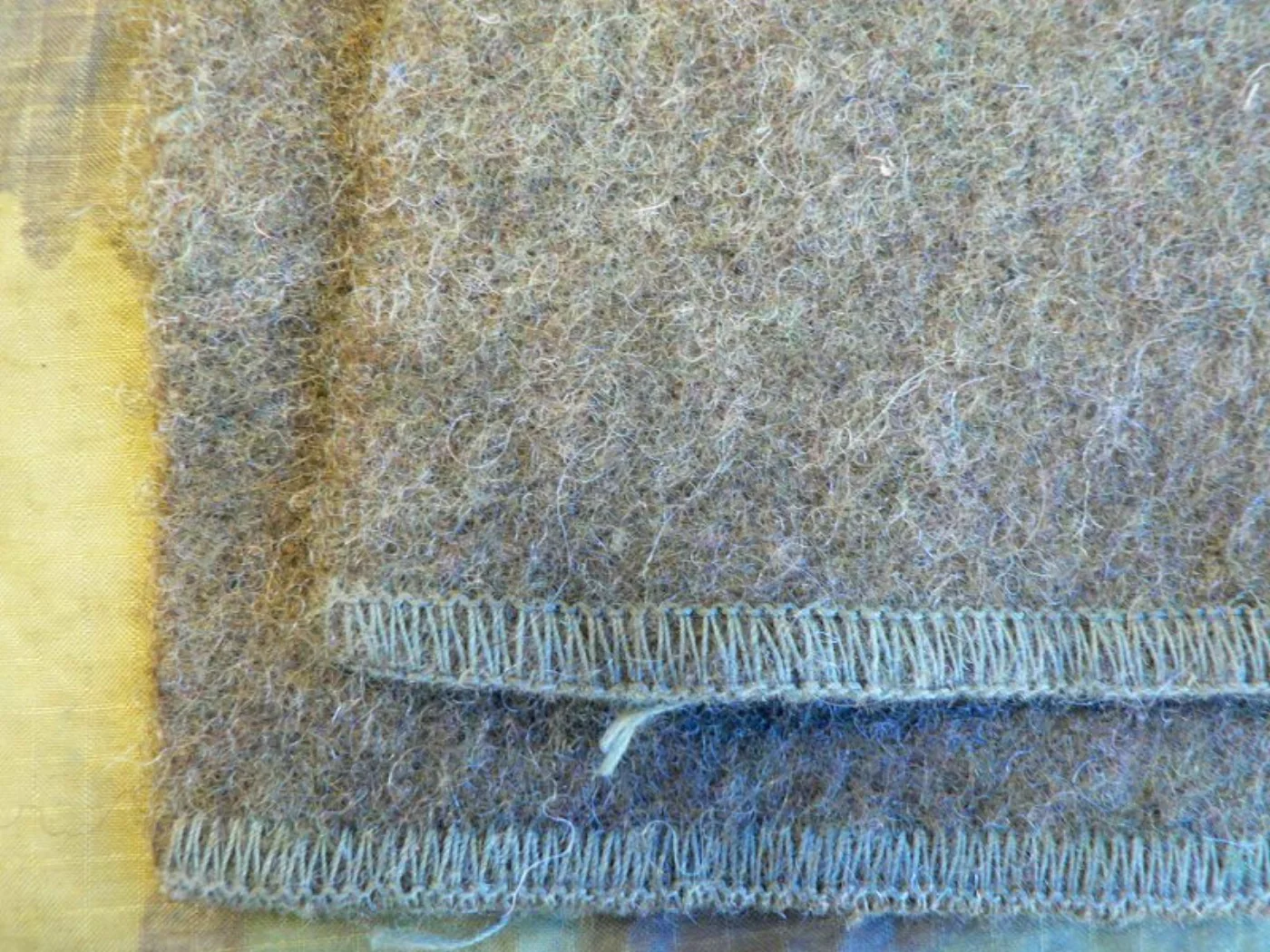 ミリタリーショップ 南国百貨店.COM|沖縄 US毛布 WOOL DLA [A-343] - US毛布おなじみの緑色した 記録写真3