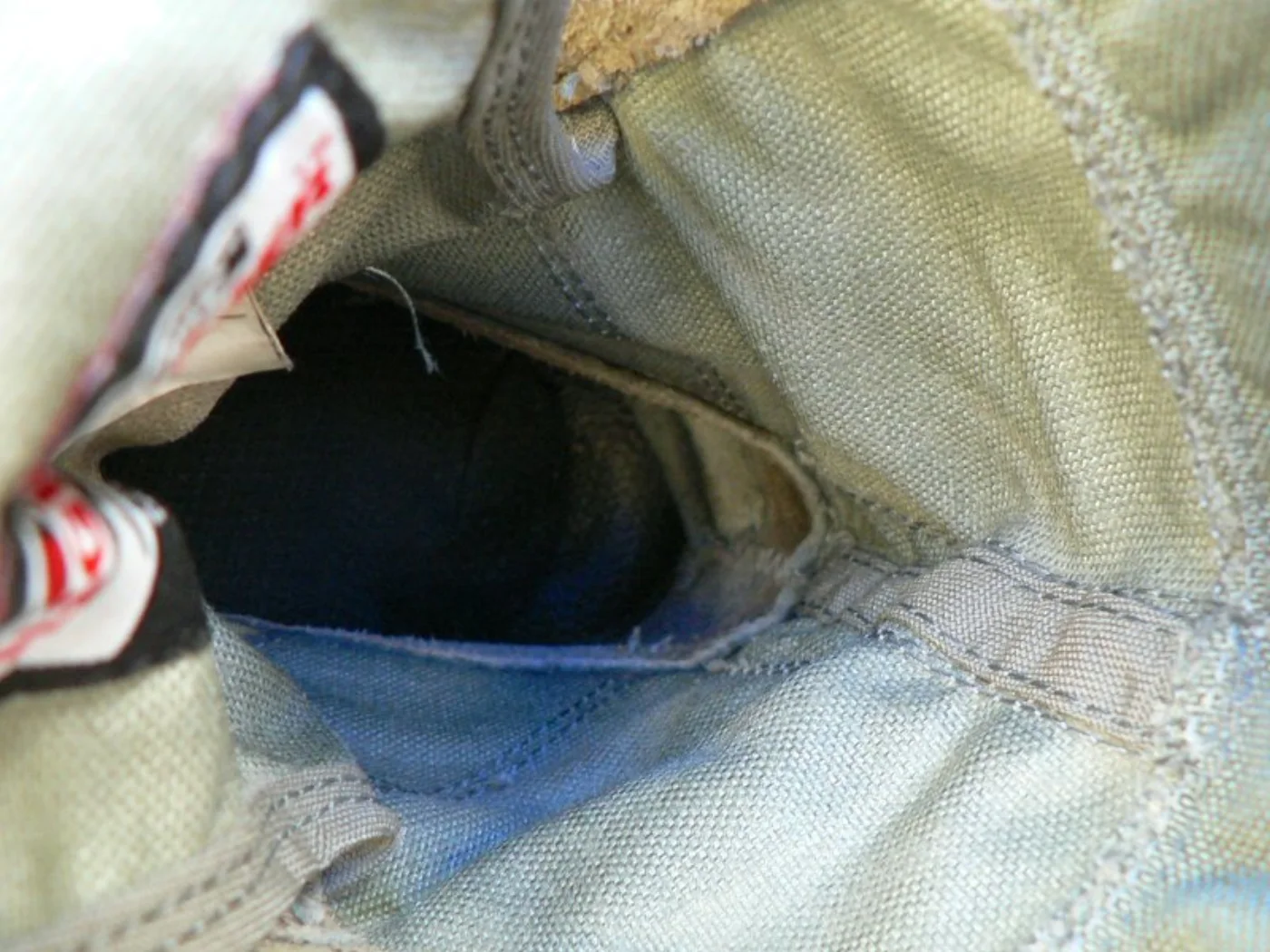 ミリタリーショップ 南国百貨店.COM|沖縄 ACU ブーツ 8M [B-565] - 米軍放出品U.S.ARMY使用の 記録写真7