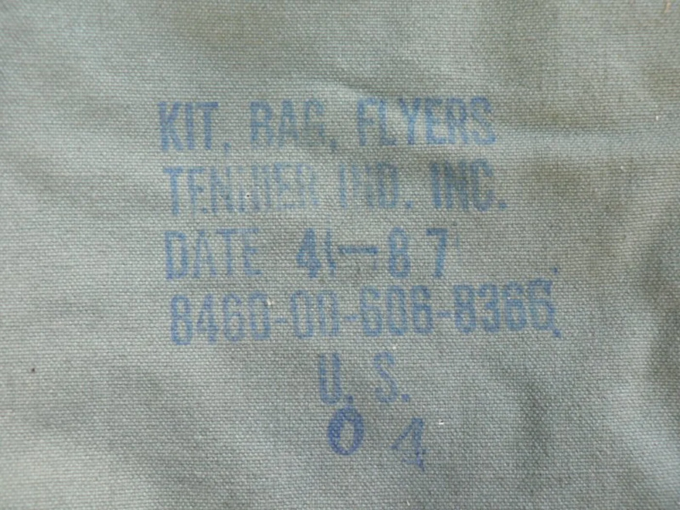 ミリタリーショップ 南国百貨店.COM|沖縄 KIT BAG FLYERS キットバッグ 30x58x50cm [F-4 記録写真4