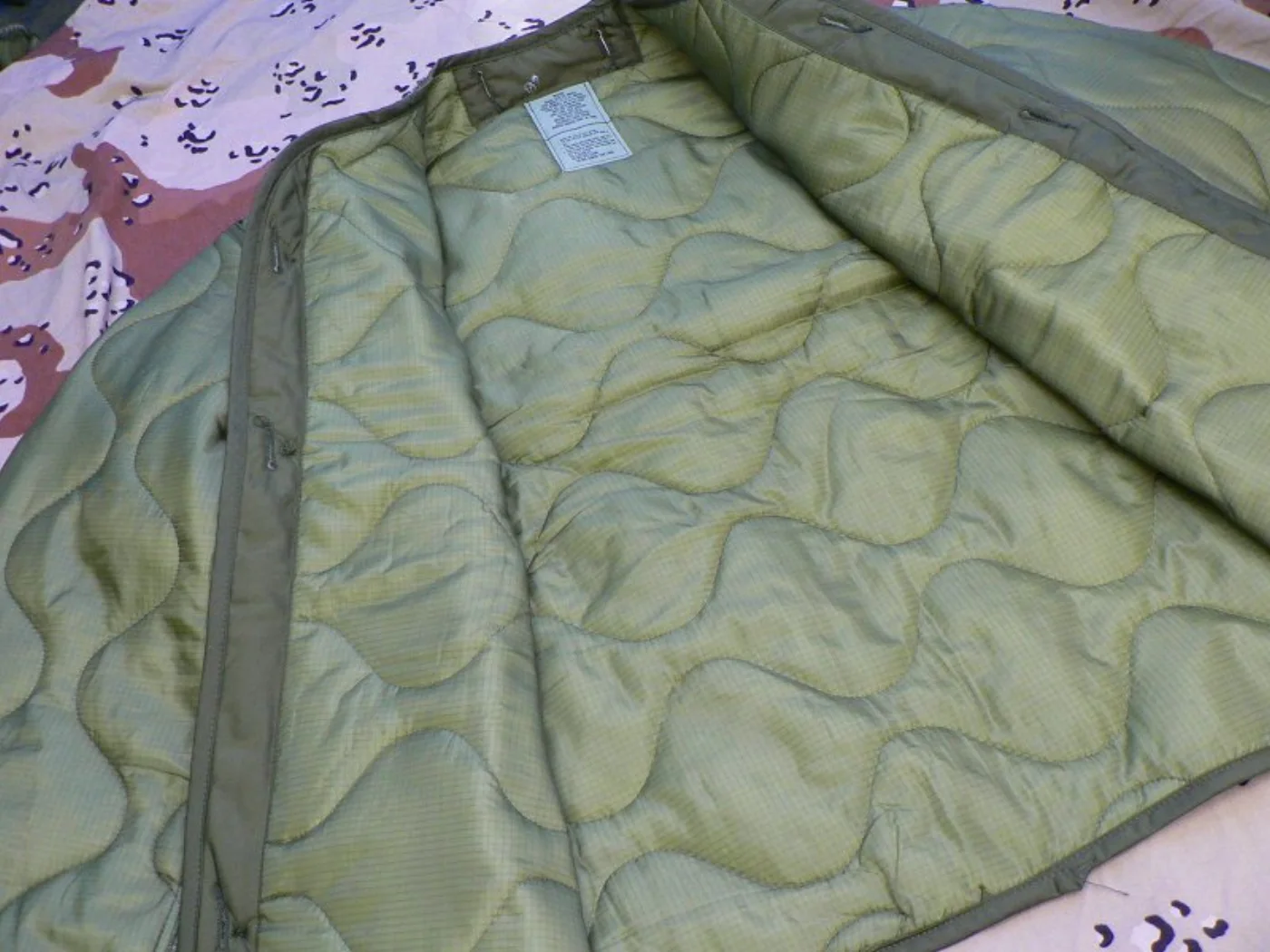 ミリタリーショップ 南国百貨店.COM|沖縄 LINER COLD WEATHER COAT MEDIUM 新品 [K- 記録写真5