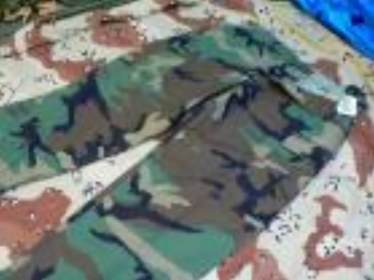 ミリタリーショップ 南国百貨店.COM|沖縄 BDU 迷彩パンツ ジャケットのセット XL-R 新品 [ZZ BDU X 記録写真1