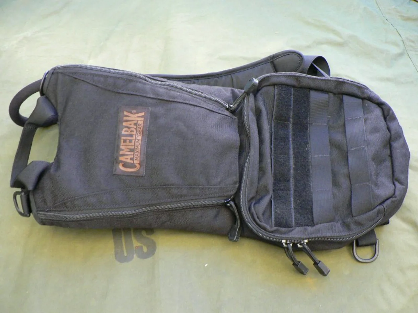 ミリタリーショップ 南国百貨店.COM|沖縄 CAMELBAK 黒 ポケット付き [X-253] - CAMELBAK 記録写真2