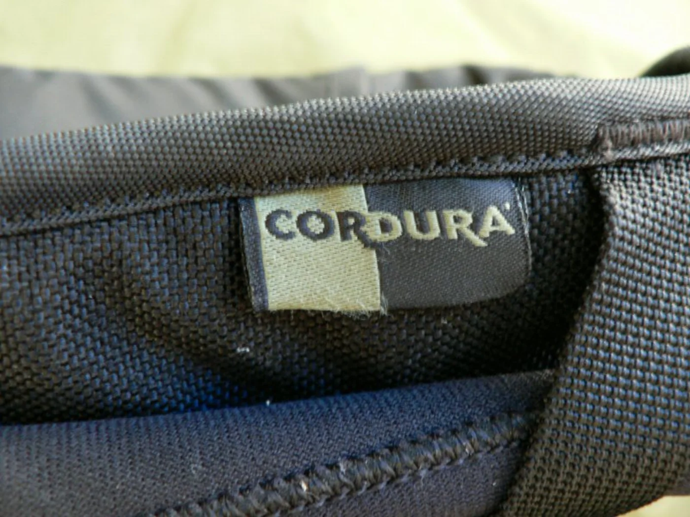 ミリタリーショップ 南国百貨店.COM|沖縄 CAMELBAK 黒 ポケット付き [X-253] - CAMELBAK 記録写真4