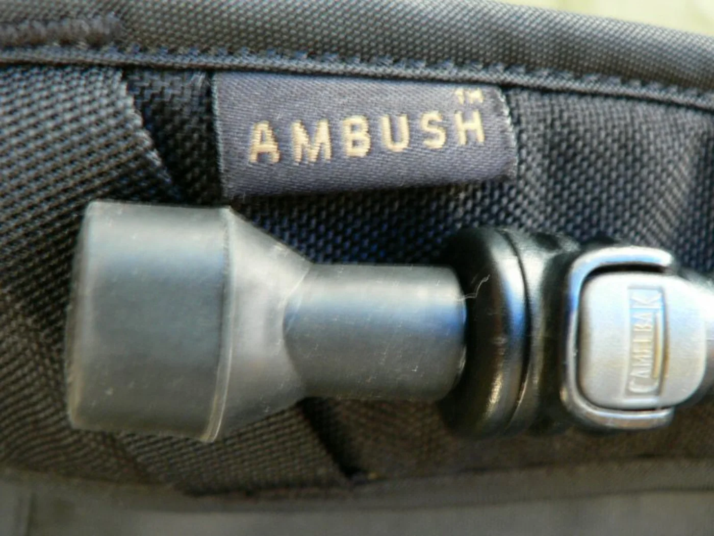 ミリタリーショップ 南国百貨店.COM|沖縄 CAMELBAK 黒 ポケット付き [X-253] - CAMELBAK 記録写真5