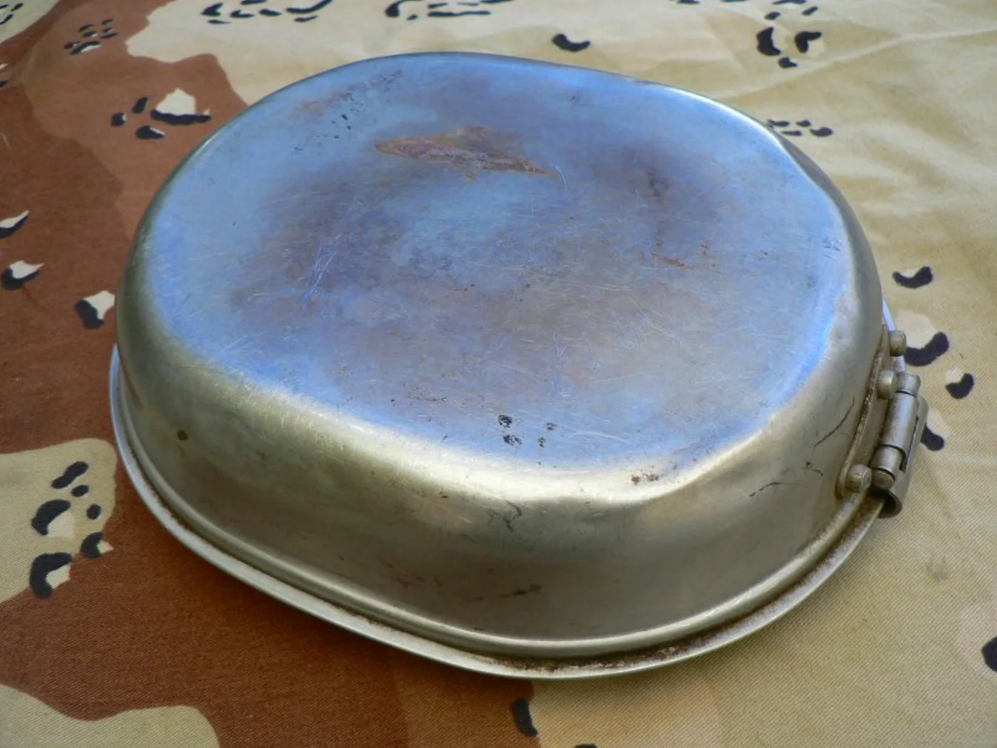 ミリタリーショップ 南国百貨店.COM|沖縄 メスキットパン 1964 [B-590] - メスキットパン1964沖縄の 記録写真4