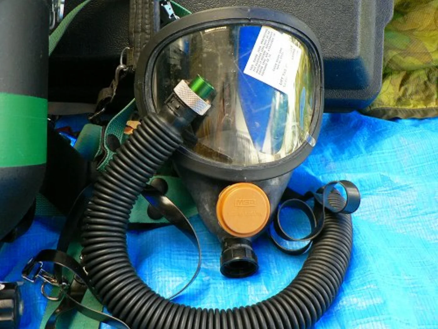 ミリタリーショップ 南国百貨店.COM|沖縄 AIR MASK 酸素ボンベ [B-403] - 米軍放出品・新品未使用・ 記録写真3