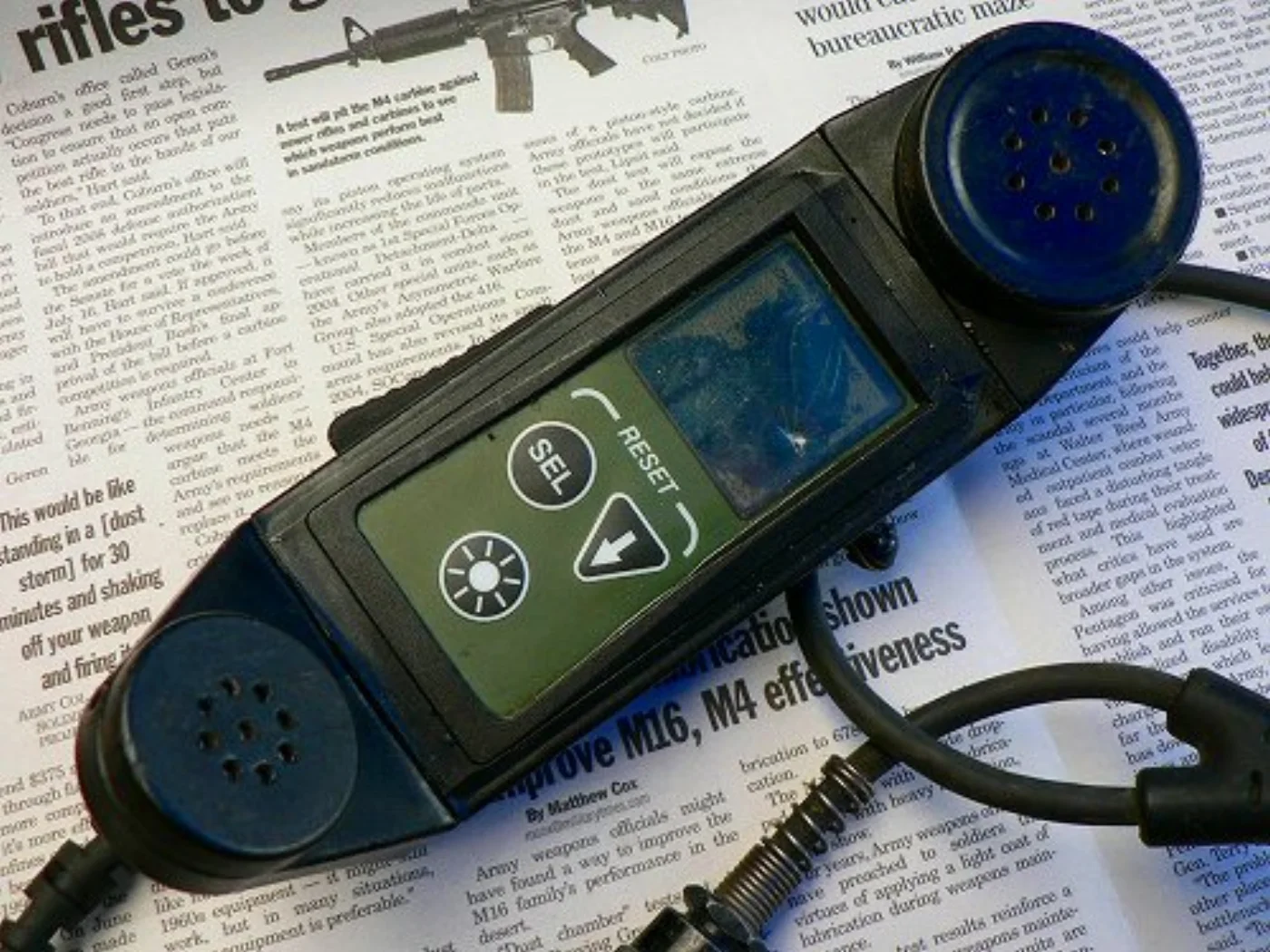 ミリタリーショップ 南国百貨店.COM|沖縄 PRC-119 ハンドセット [C-529] - 米軍放出品・軍用無線機用 記録写真3