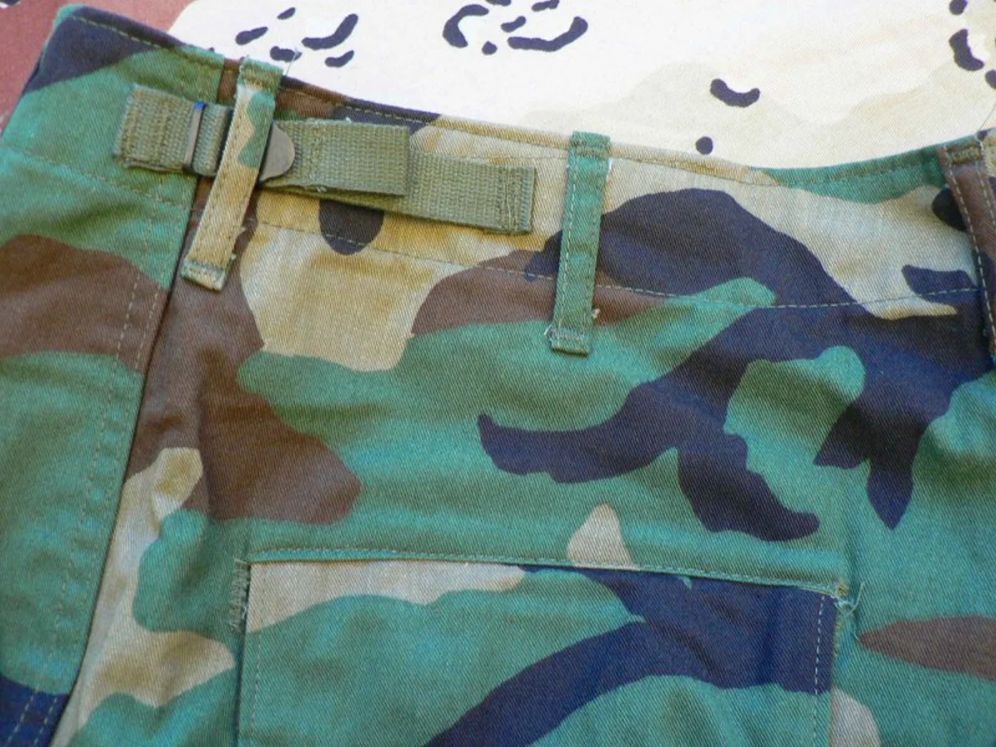 ミリタリーショップ 南国百貨店.COM|沖縄 迷彩パンツ M-R [Z-803] - 迷彩パンツ M-R米軍放出品極上品 記録写真8