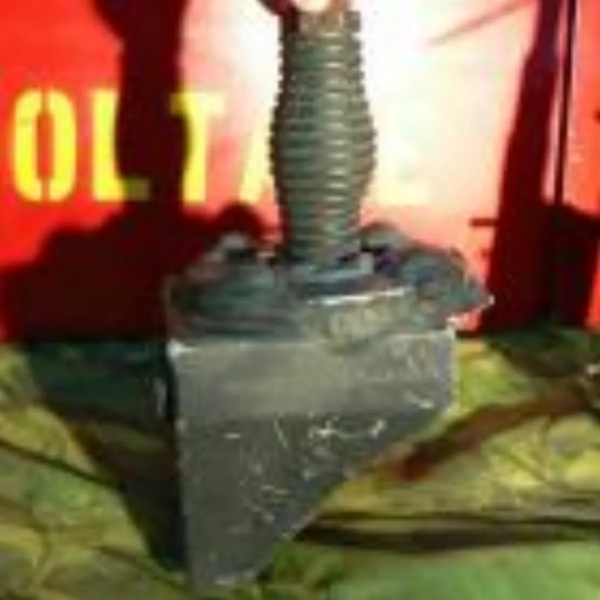 ミリタリーショップ 南国百貨店.COM|沖縄 ハマー用軍用無線機アンテナ台座 [B-407] - 米軍放出品ハマー用軍用 記録写真1