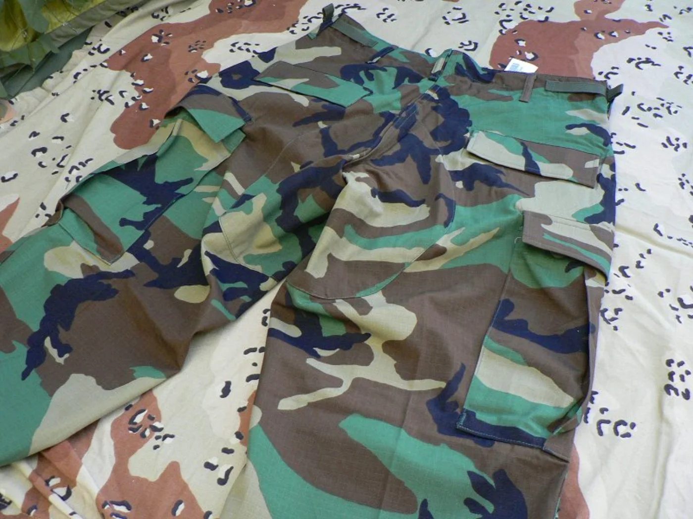 ミリタリーショップ 南国百貨店.COM|沖縄 BDU 迷彩パンツ M-XS 新品 [Z-855] - BDU 迷彩パンツ 記録写真7