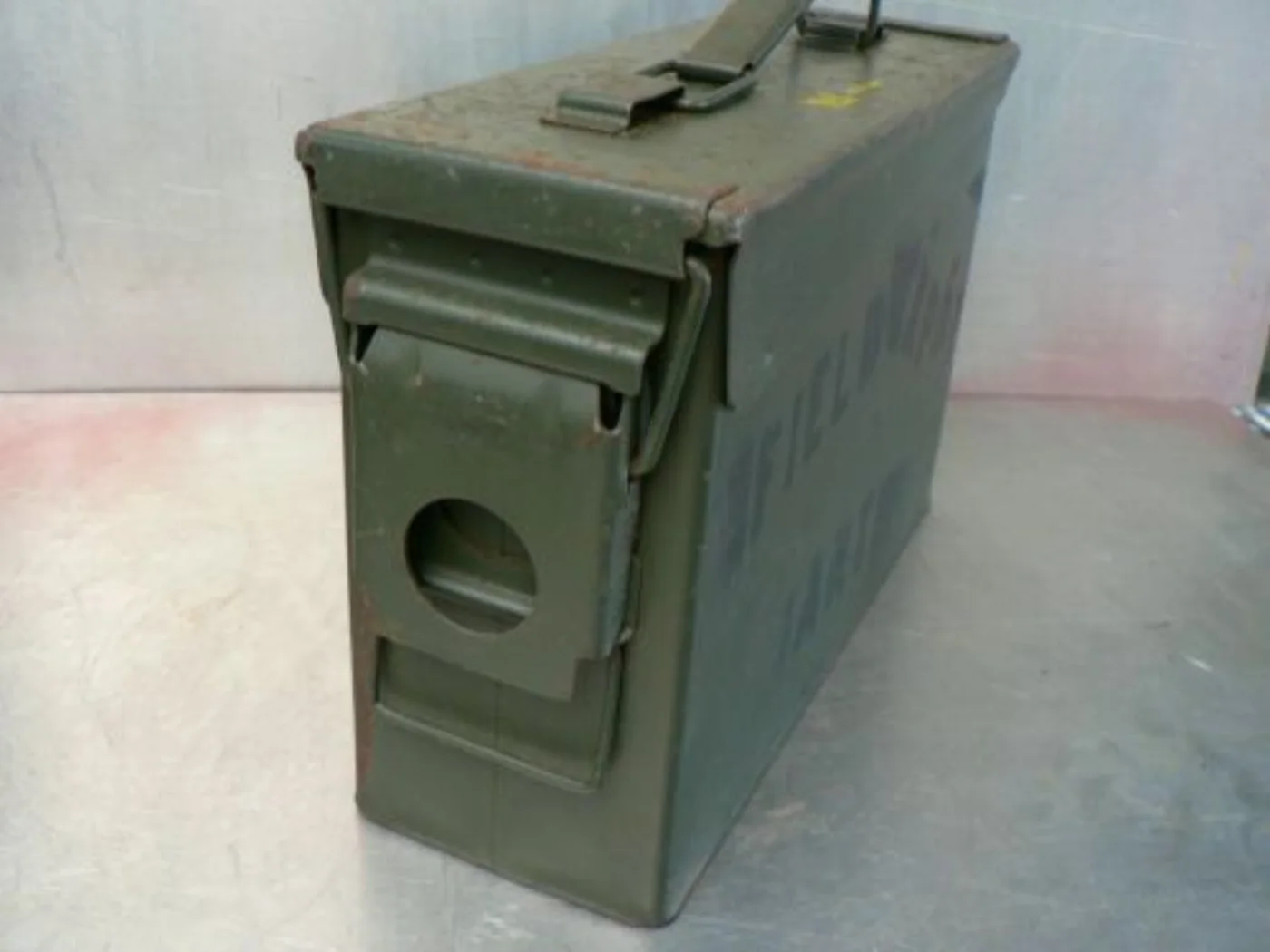 ミリタリーショップ 南国百貨店.COM|沖縄 アーモボックス 完全防水ケース 27.5x9.5x18cm [B-385] 記録写真6