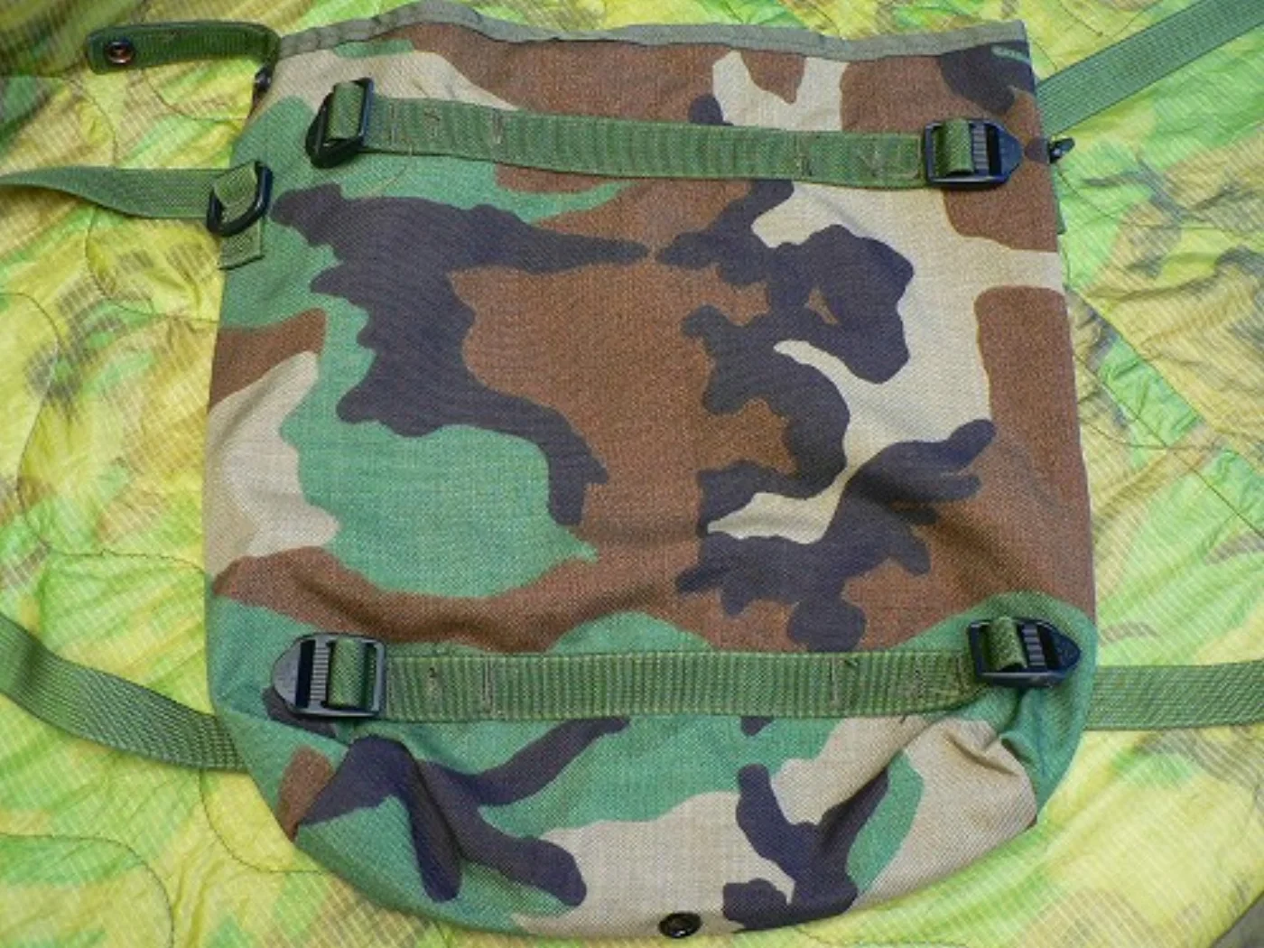 ミリタリーショップ 南国百貨店.COM|沖縄 MOLLE II POUCH RADIO ラジオポーチ [Z C-339] 記録写真3