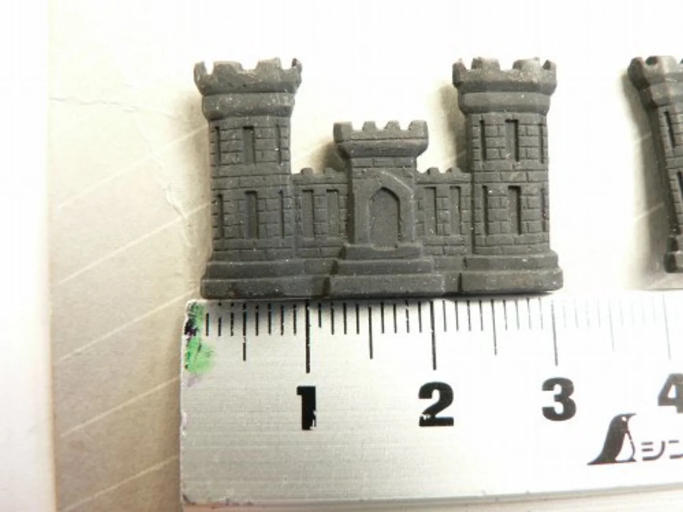 ミリタリーショップ 南国百貨店.COM|沖縄 米軍 記章 お城 １個 [Z X-175] - 米軍 記章 お城在庫2個 記録写真5