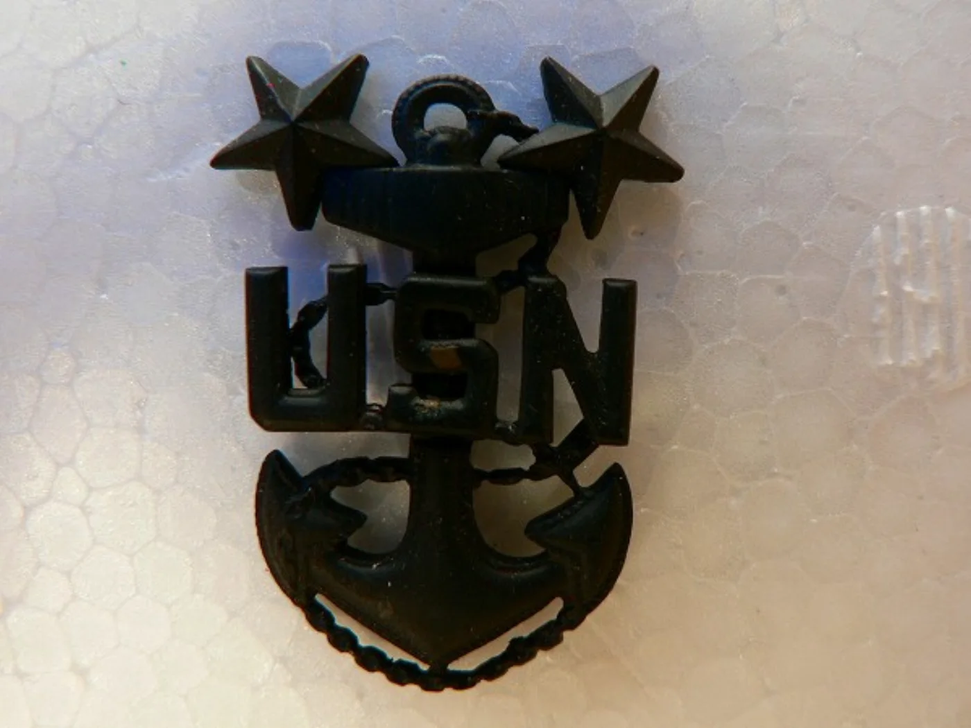 ミリタリーショップ 南国百貨店.COM|沖縄 米軍 記章 USN 黒 [Z X-034] - 米軍 記章 USN 黒 記録写真3