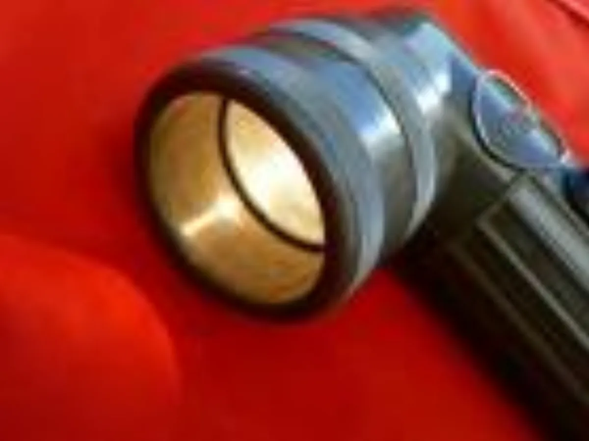 ミリタリーショップ 南国百貨店.COM|沖縄 L型フラッシュライト TAESUNG FLASHLIGHT ナム戦 [D- 記録写真2