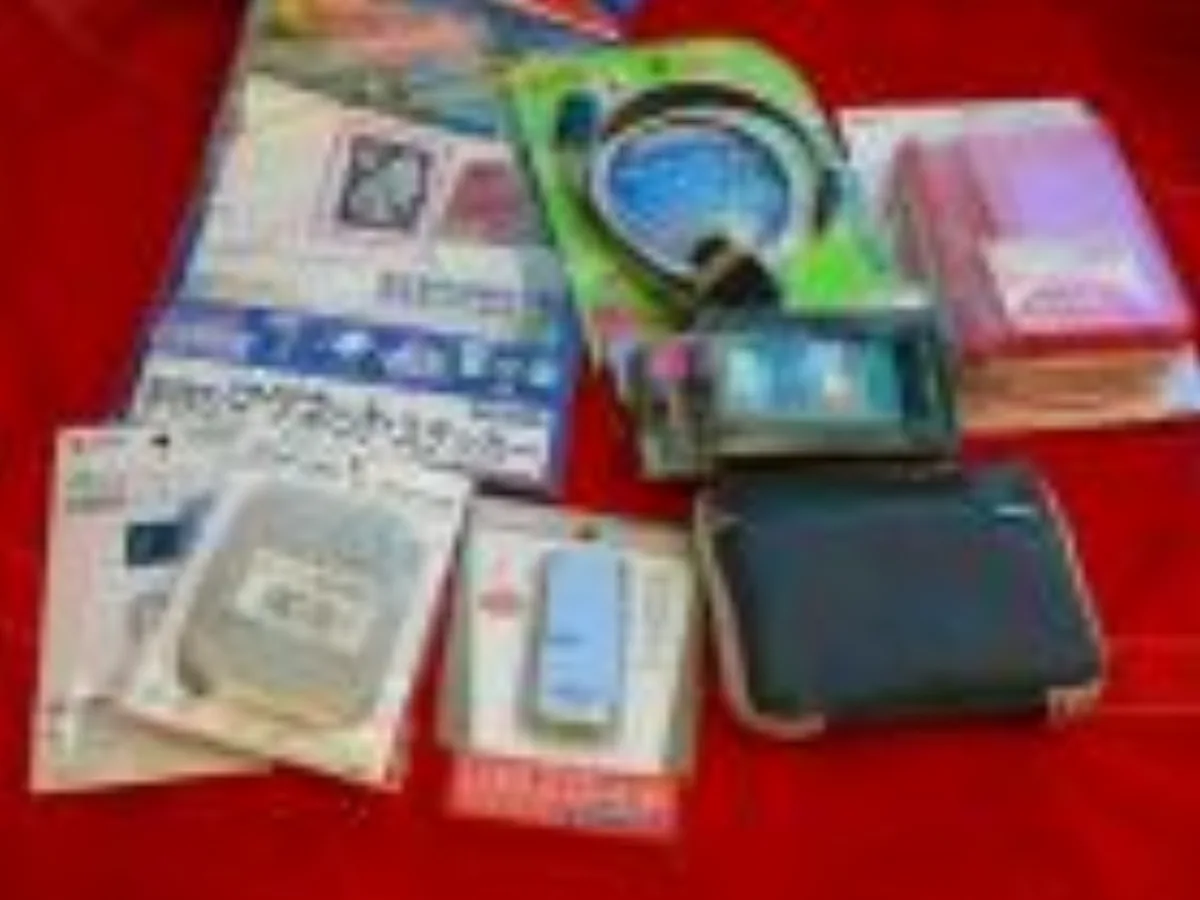 ミリタリーショップ 南国百貨店.COM|沖縄 パソコン雑貨など８点セット 新品 [D-952] - パソコン雑貨など８点 記録写真1