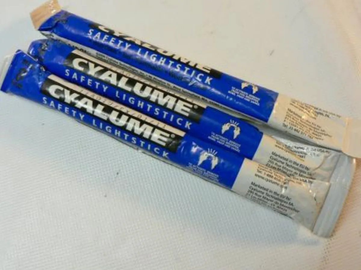 ミリタリーショップ 南国百貨店.COM|沖縄 CYLUME 8時間(青) サイリウム BLUE 8H [Z D-1094 記録写真1