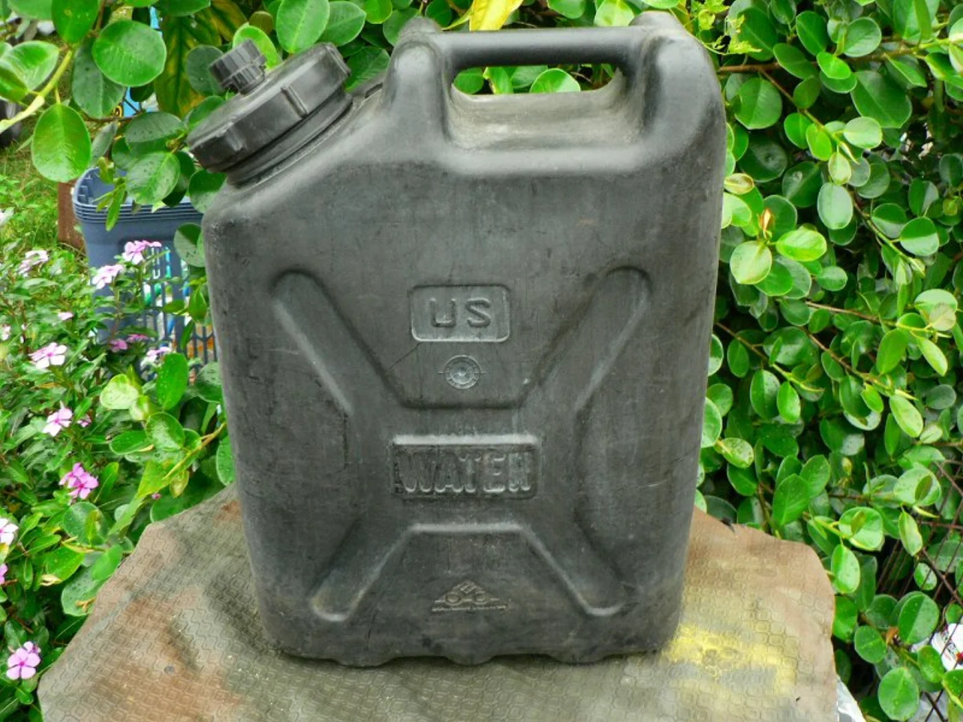 ミリタリーショップ 南国百貨店.COM|沖縄 水管 WATER 黒 約２０リットル [B-680] - 水を入れるプラス 記録写真4