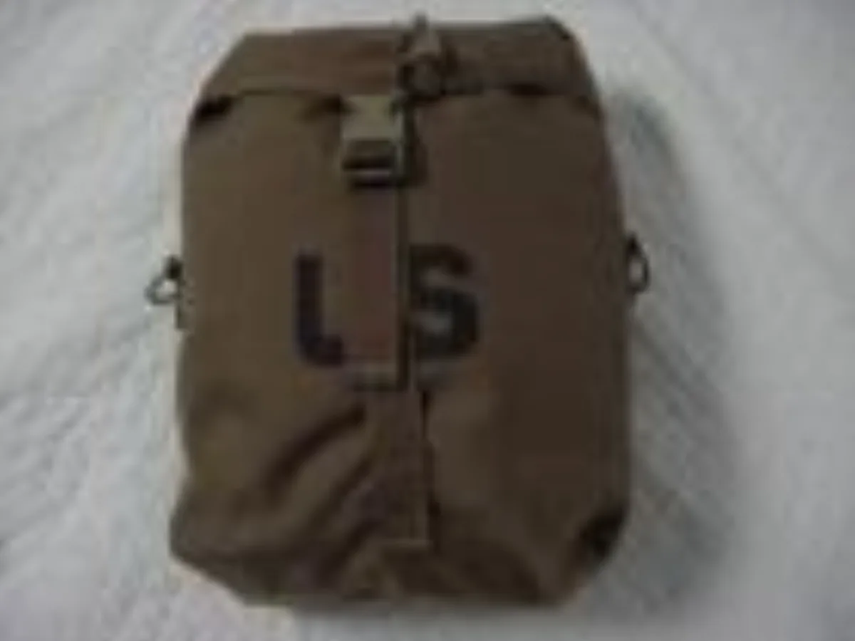 ミリタリーショップ 南国百貨店.COM|沖縄 コヨーテ MOLLE II SUSTAINMENT POUCH 極上品 [ 記録写真1