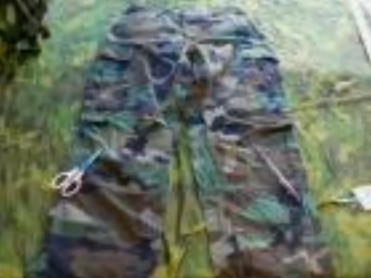 ミリタリーショップ 南国百貨店.COM|沖縄 迷彩服 パンツ カモフラージュ S-R [Z-725] - 迷彩服 パンツ 記録写真1