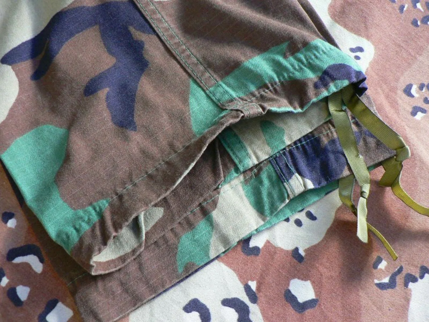 ミリタリーショップ 南国百貨店.COM|沖縄 迷彩服 上下セット -M- [Z Z-813] - 迷彩服 カモフラージュ 記録写真6