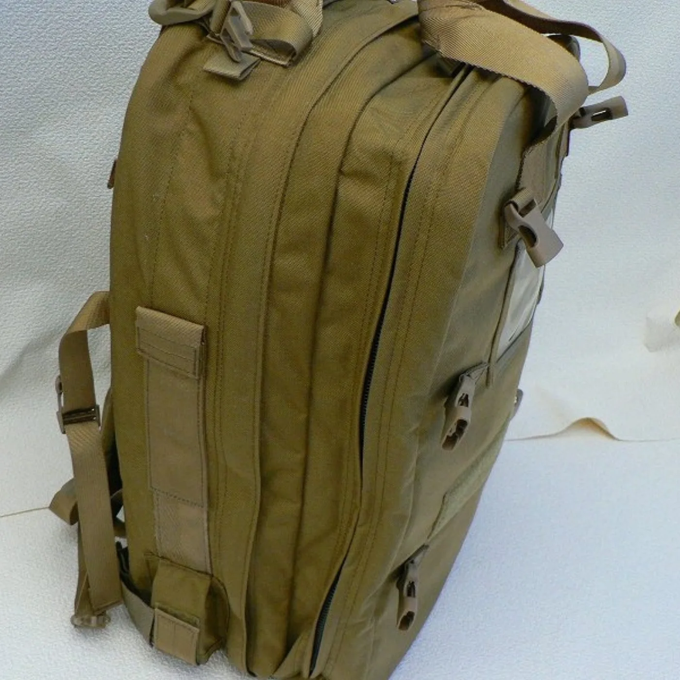 ミリタリーショップ 南国百貨店.COM|沖縄 BLACKHAWK! メディカルパック リュック コヨーテ 新品 [A-4 記録写真4