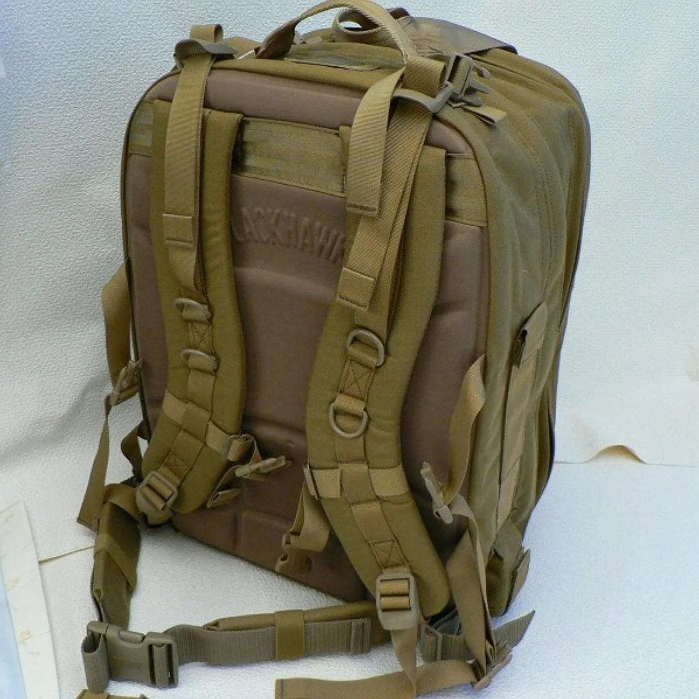 ミリタリーショップ 南国百貨店.COM|沖縄 BLACKHAWK! メディカルパック リュック コヨーテ 新品 [A-4 記録写真5