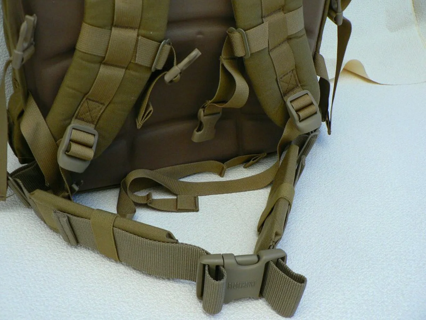 ミリタリーショップ 南国百貨店.COM|沖縄 BLACKHAWK! メディカルパック リュック コヨーテ 新品 [A-4 記録写真6