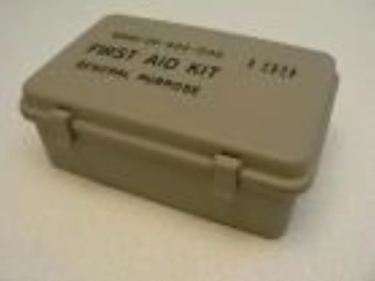 ミリタリーショップ 南国百貨店.COM|沖縄 FIRST AID KIT デザート [D-1131] - FIRST A 記録写真1