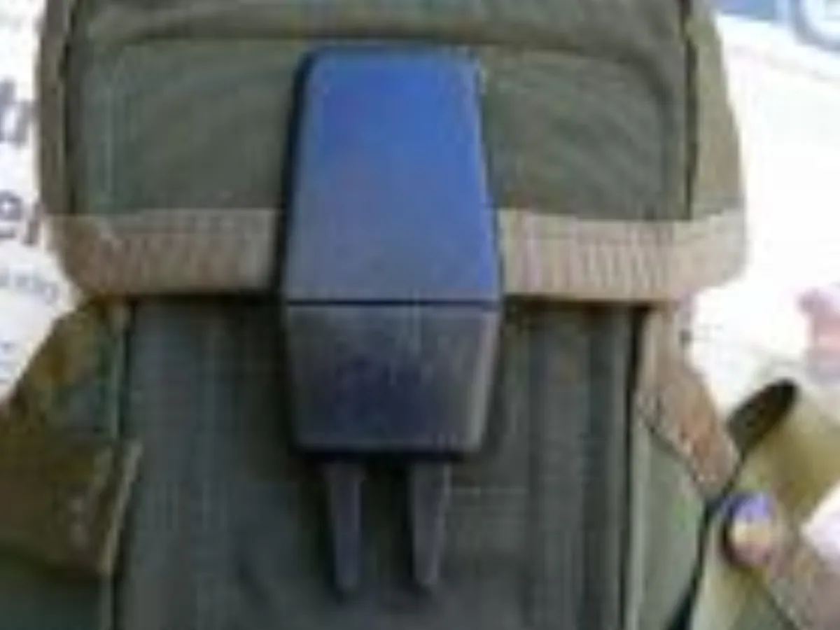 ミリタリーショップ 南国百貨店.COM|沖縄 マガジンポーチ [ZZ C-894] - マガジンポーチ米軍放出品※画像は 記録写真2