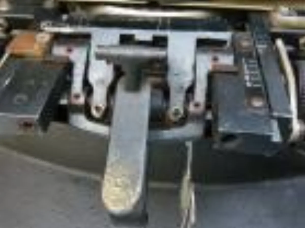 ミリタリーショップ 南国百貨店.COM|沖縄 ドッグタグマシン 米軍実物 希少品 [DOG-002] - 米軍放出品のド 記録写真5