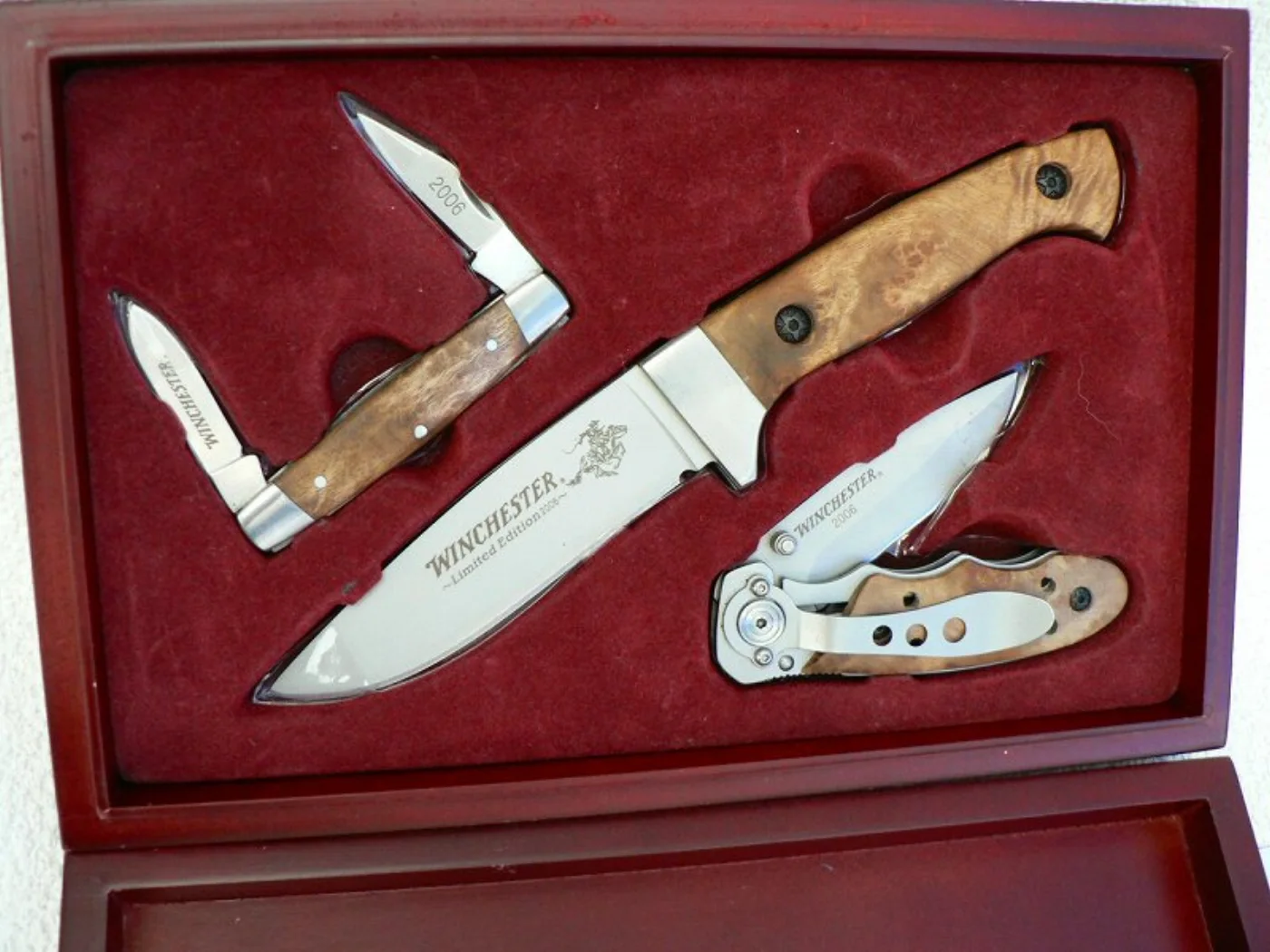 ミリタリーショップ 南国百貨店.COM|沖縄 【本日の特価】Winchester Burl Wood ナイフセット 20 記録写真4