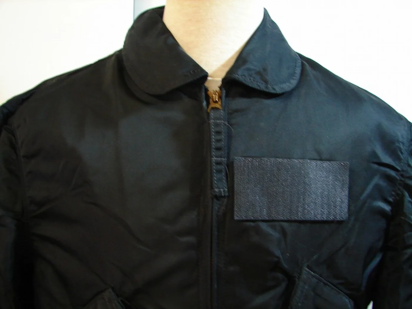 ミリタリーショップ 南国百貨店.COM|沖縄 CWU-36/P 黒 ALPHA社 民生品 -S- 極上品 [Q-121] 記録写真4