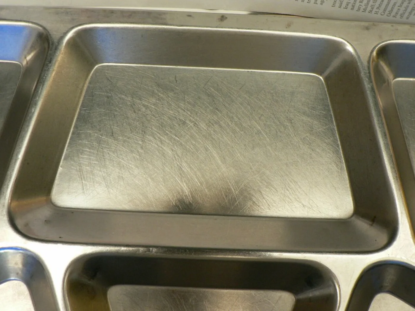 ミリタリーショップ 南国百貨店.COM|沖縄 メストレー ステンレス製のお皿（トレイ） [Z MES-028] - メス 記録写真4