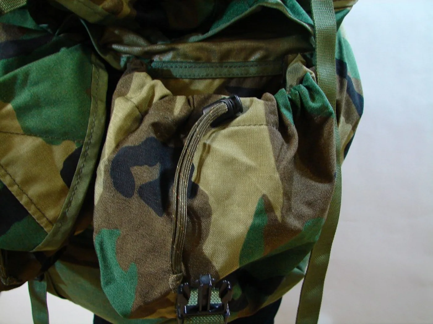 ミリタリーショップ 南国百貨店.COM|沖縄 BAG EQUIPMENT 大きなリュック 極上品 [Z Q-153] - 記録写真3
