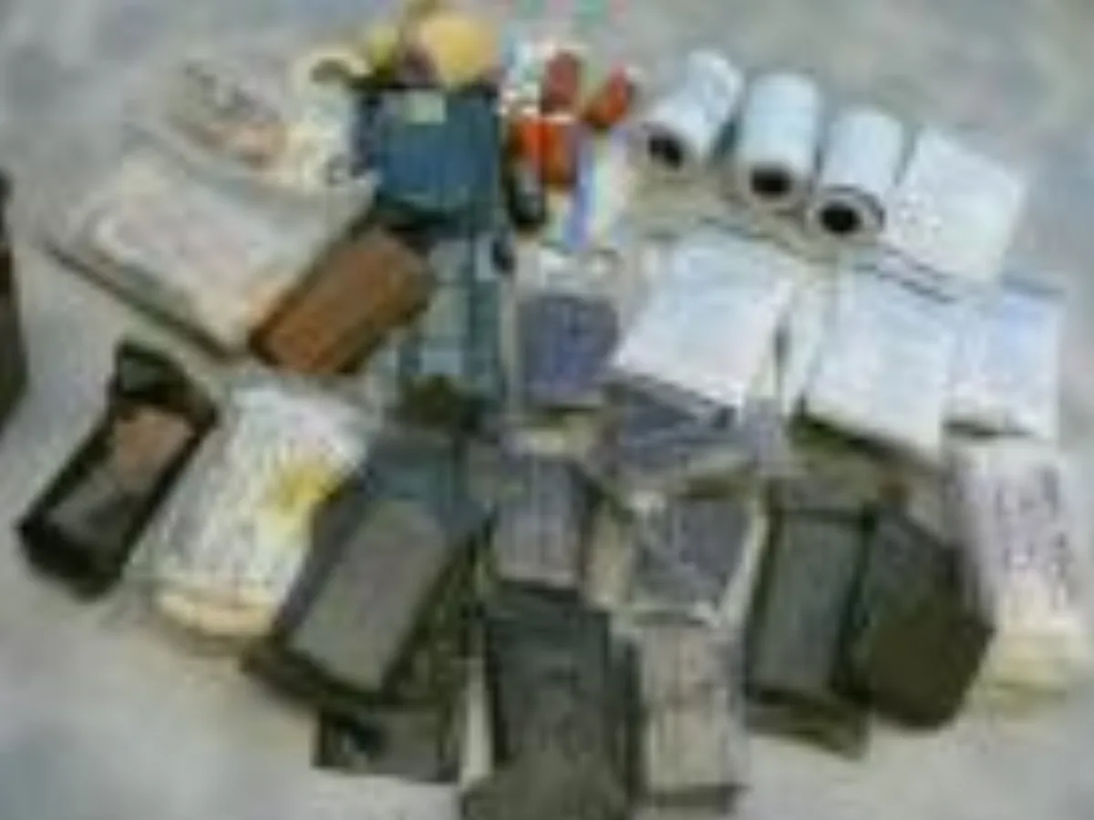 ミリタリーショップ 南国百貨店.COM|沖縄 大きな FIRST AID KIT 中味入り [B-710] - 大きな 記録写真1