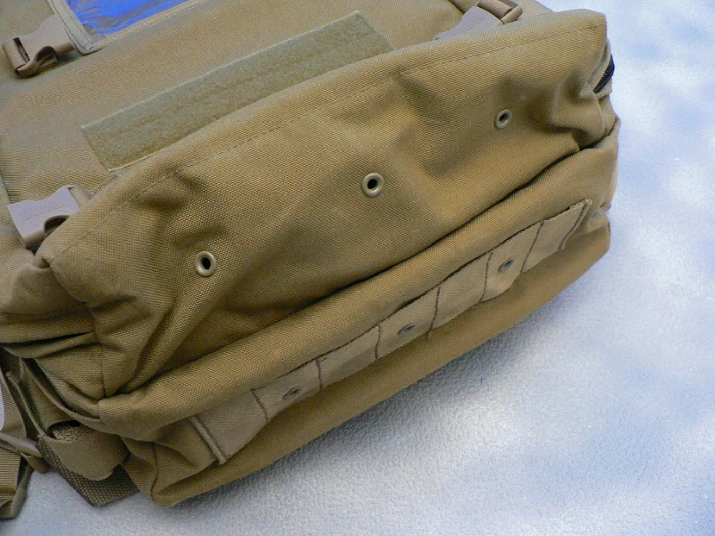ミリタリーショップ 南国百貨店.COM|沖縄 BLACKHAWK! メディカルパック リュック コヨーテ 極上品 [F- 記録写真8