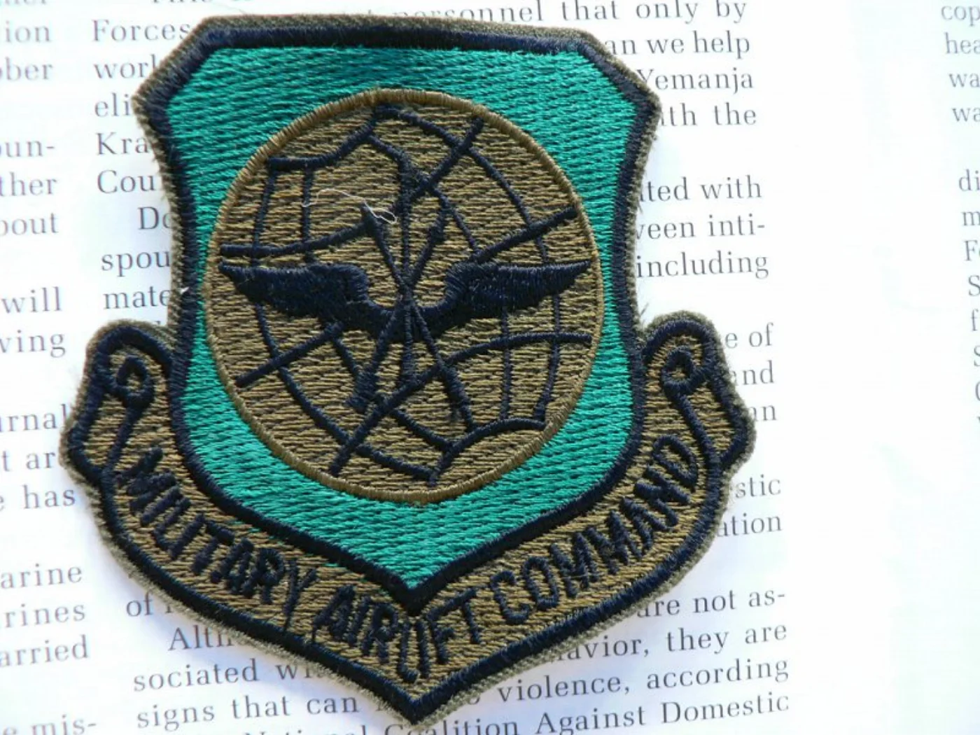 ミリタリーショップ 南国百貨店.COM|沖縄 MILITARY AIRLIFT COMMAND ミリタリーワッペン １枚 記録写真3