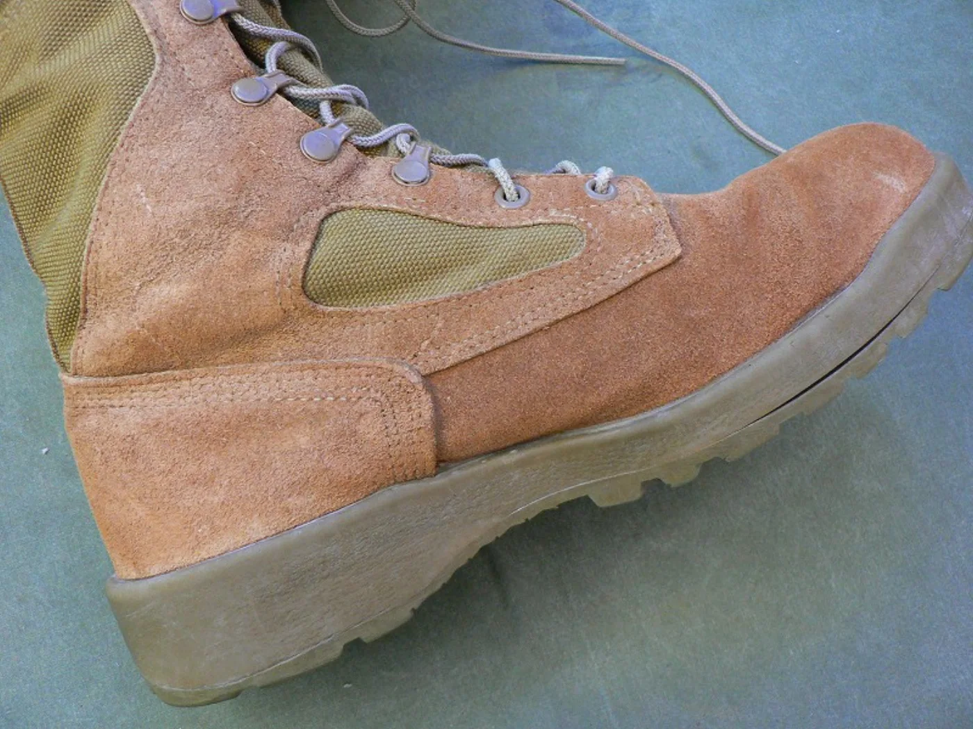 ミリタリーショップ 南国百貨店.COM|沖縄 USMC デザートブーツ GORE-TEX 7.5W(JP25.5cm幅広 記録写真5