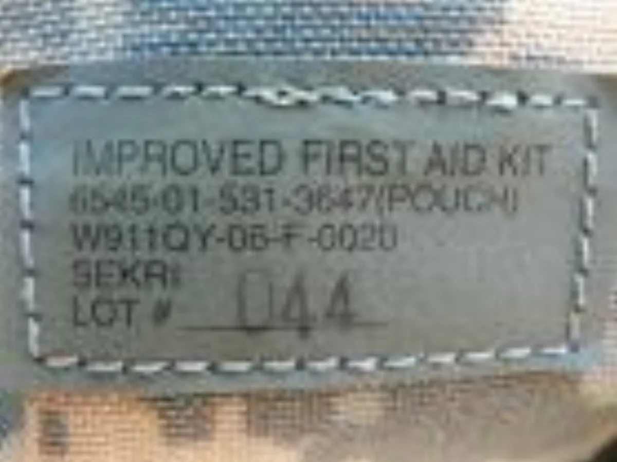 ミリタリーショップ 南国百貨店.COM|沖縄 FIRST AID KIT U.S.ARMY ACU IMPROVED 新 記録写真5