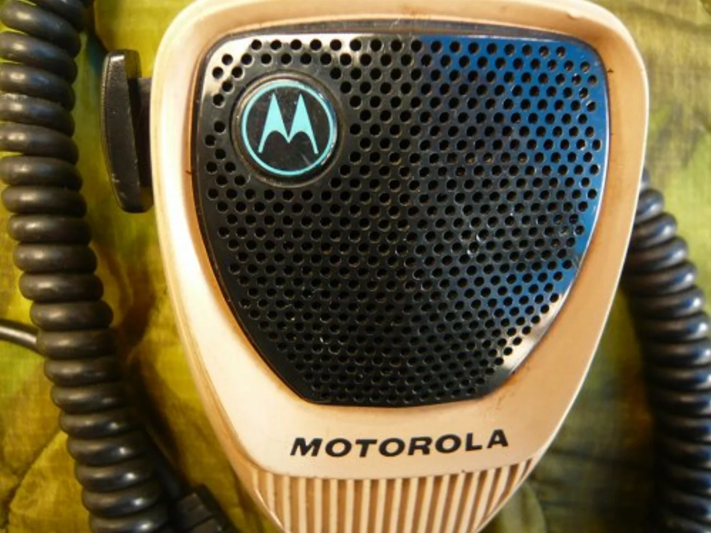 ミリタリーショップ 南国百貨店.COM|沖縄 MOTOROLA 軍用無線機 ハンディマイク [C-567] - 米軍放出 記録写真5