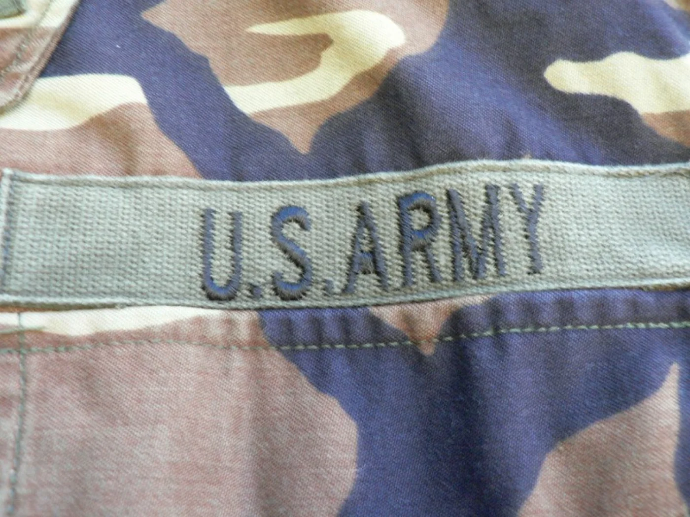 ミリタリーショップ 南国百貨店.COM|沖縄 U.S.ARMY M-65ジャケット M-R [G-716] - U.S. 記録写真5