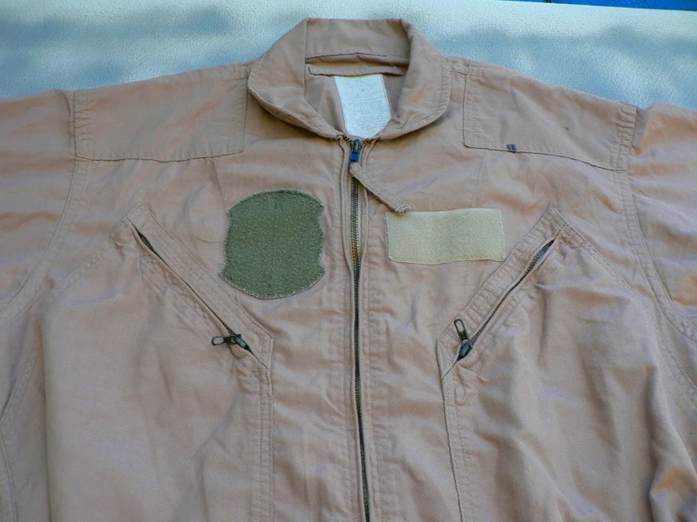 ミリタリーショップ 南国百貨店.COM|沖縄 CWU-27/P TAN 48L パイロット用フライトスーツ 特殊部隊も使 記録写真3