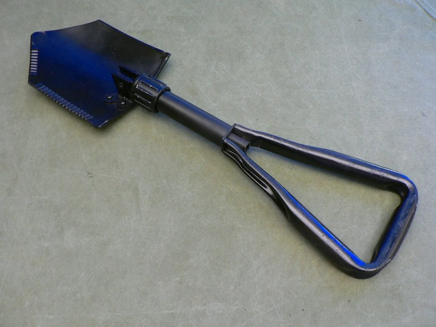 ミリタリーショップ 南国百貨店.COM|沖縄 コヨーテ E-TOOL CARRIER + ナム戦モノ 折り畳みスコップ 記録写真5