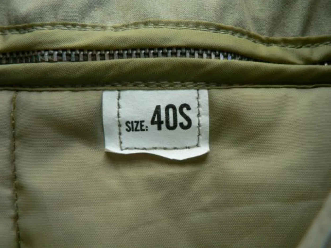 ミリタリーショップ 南国百貨店.COM|沖縄 ミリタリーコート 40S 程度良し [G-331] - 米軍放出品・トレン 記録写真4