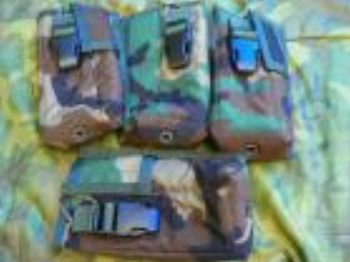 ミリタリーショップ 南国百貨店.COM|沖縄 米軍無線機ポーチ 新品 MBITR POUCH 4個セット [Z MBIT 記録写真1