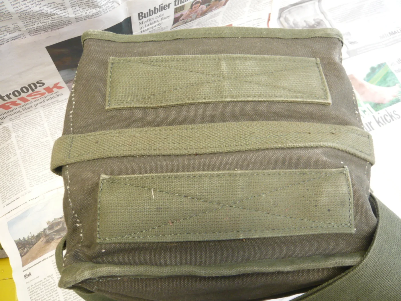 ミリタリーショップ 南国百貨店.COM|沖縄 四角いショルダーバッグ [A-293] - 四角いショルダーバッグ米軍放出 記録写真6