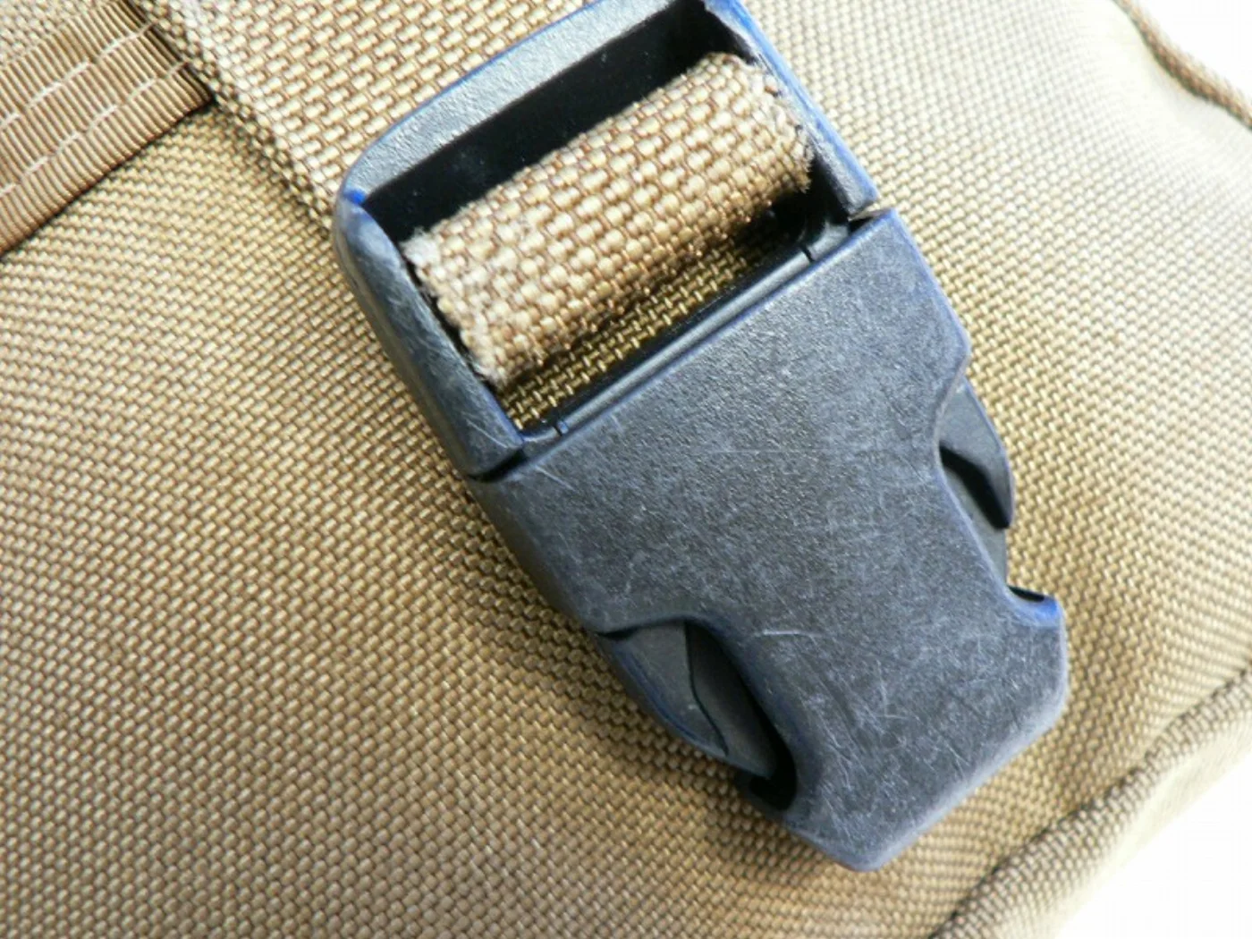 ミリタリーショップ 南国百貨店.COM|沖縄 TRAUMA KIT + USMCコヨーテメディカルポーチのセット [Z 記録写真8